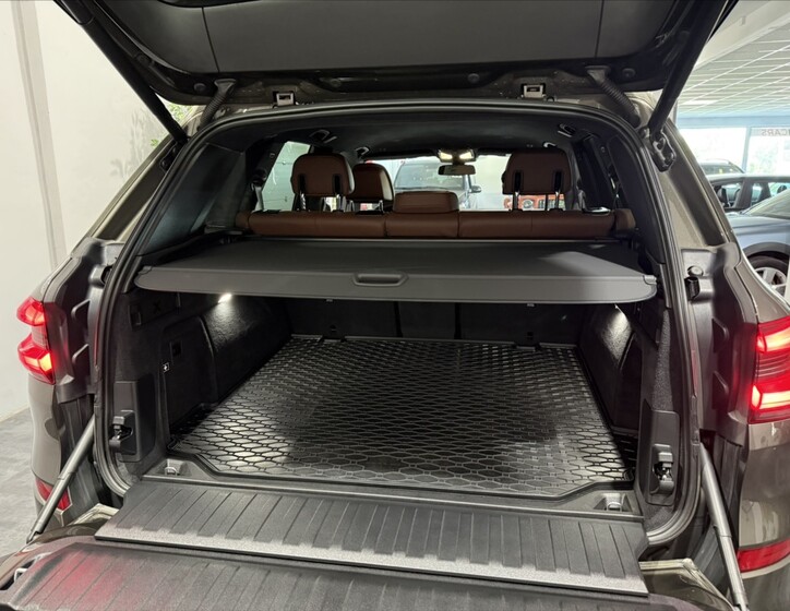 BMW X5 25