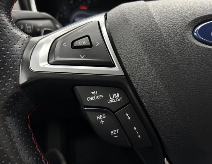 Ford Mondeo 25