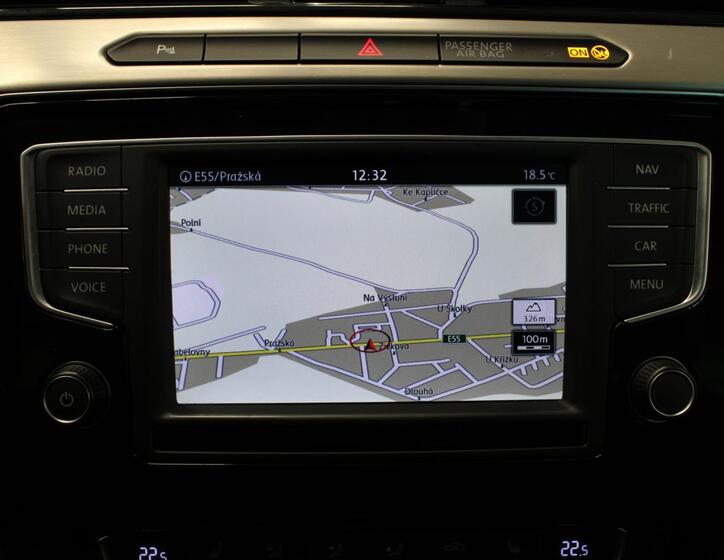 Volkswagen Passat 24