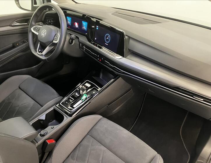 Volkswagen Golf 19