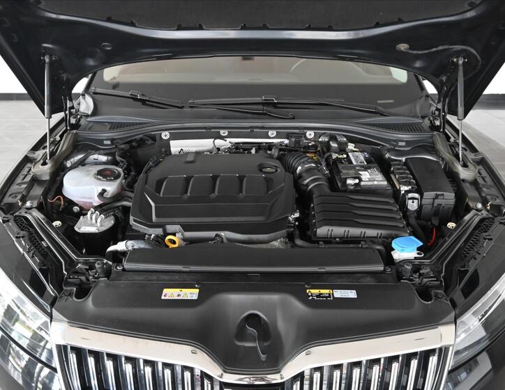 Škoda Superb 5