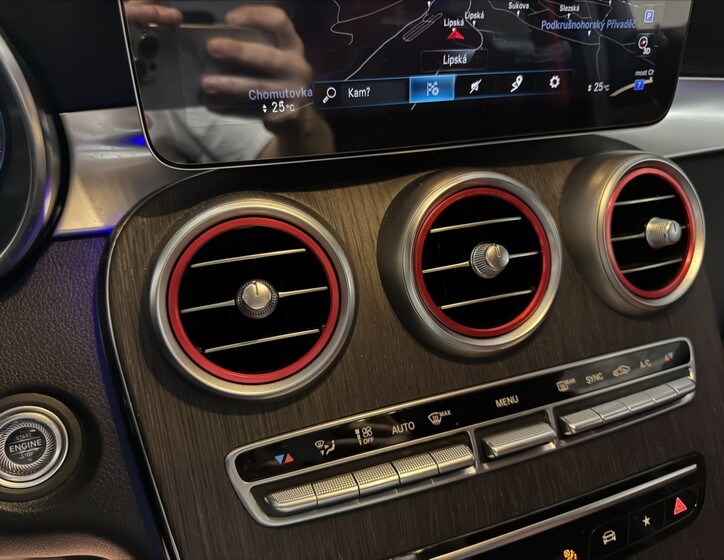 Mercedes-Benz GLC 17