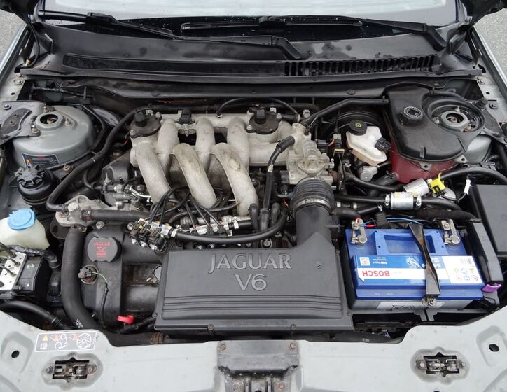Jaguar X-Type 24