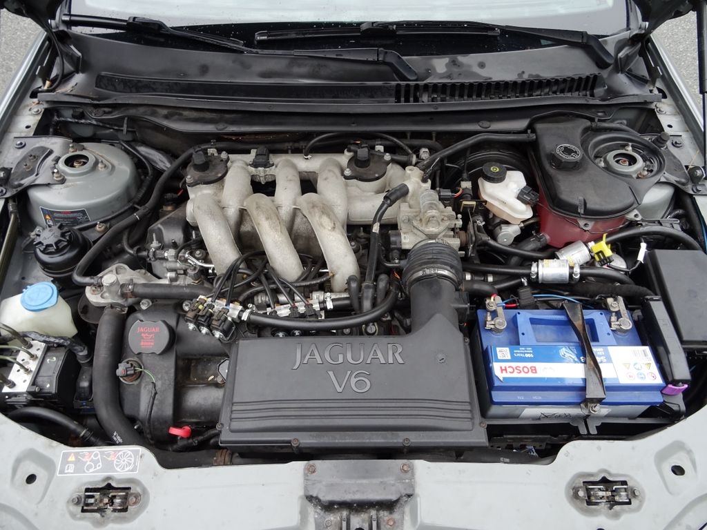Jaguar X-Type