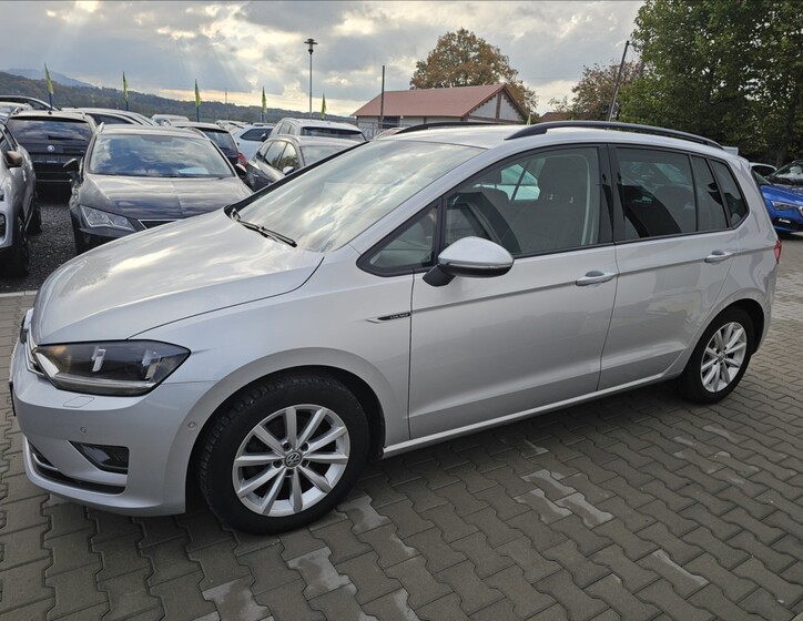 Volkswagen Golf Sportsvan 10