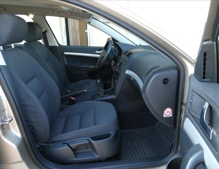 Škoda Octavia 21