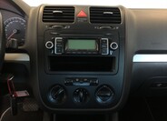 Volkswagen Golf 16