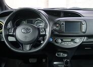 Toyota Yaris 15