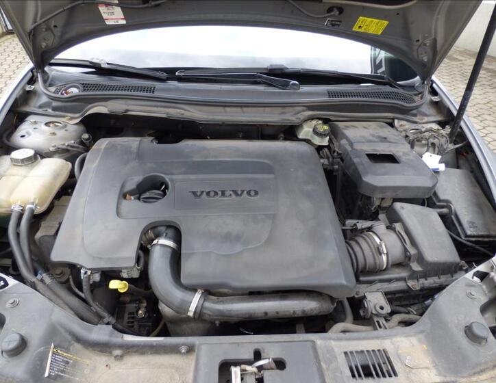 Volvo V50 37