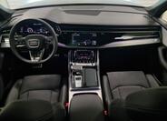 Audi Q7 23
