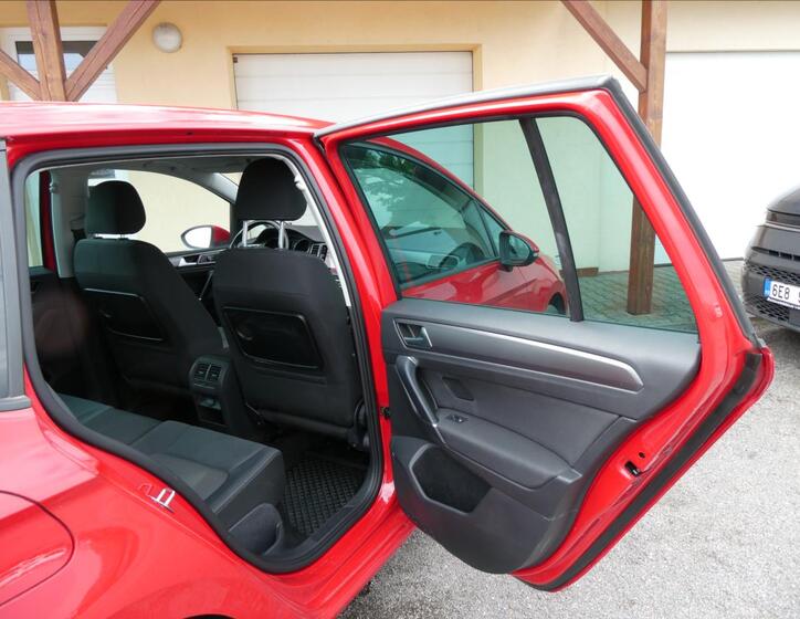 Volkswagen Golf Sportsvan 24