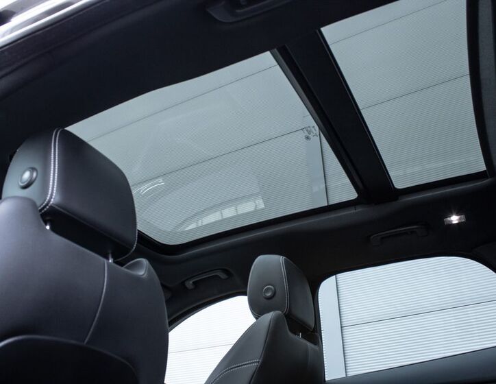 Jaguar F-Pace 24