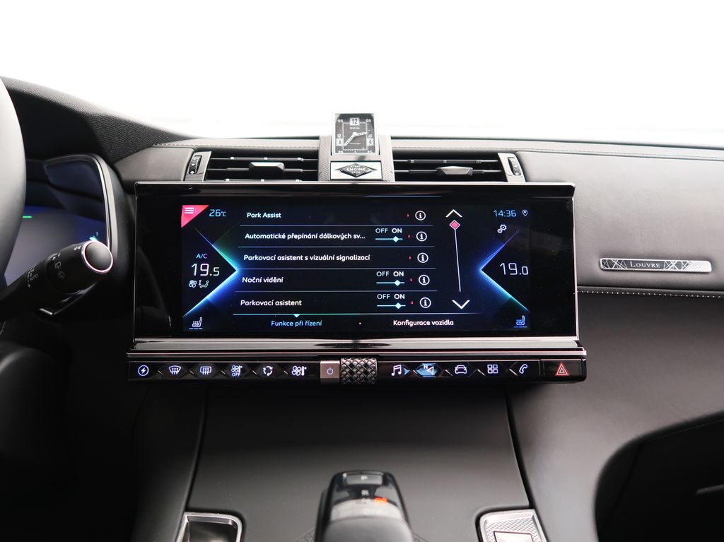 DS Automobiles DS7 Crossback