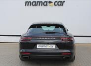 Porsche Panamera 6