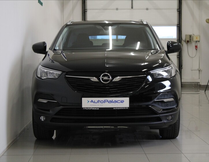 Opel Grandland X 2
