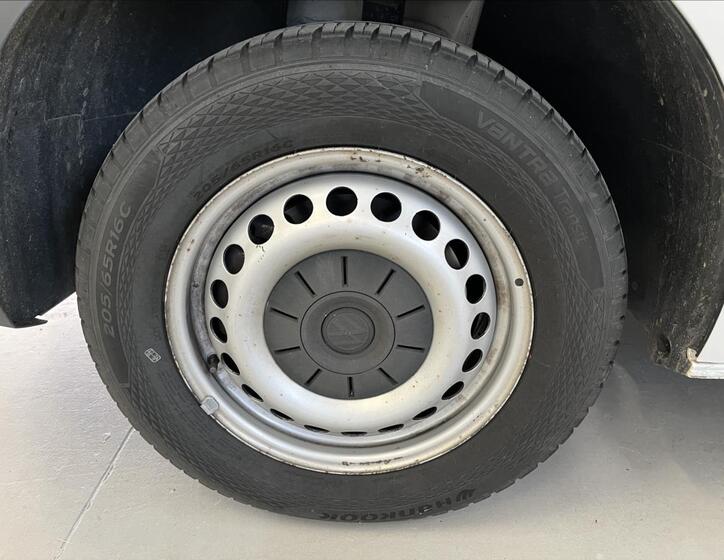 Volkswagen Transporter 23