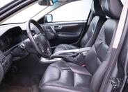 Volvo XC70 11