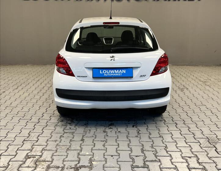 Peugeot 207 12