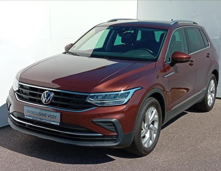 Volkswagen Tiguan 1