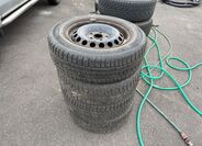Volkswagen Golf 16