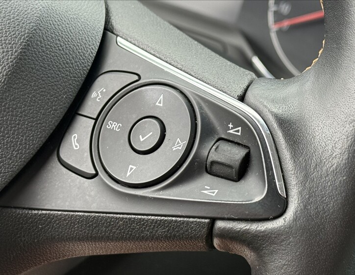 Opel Crossland X 19