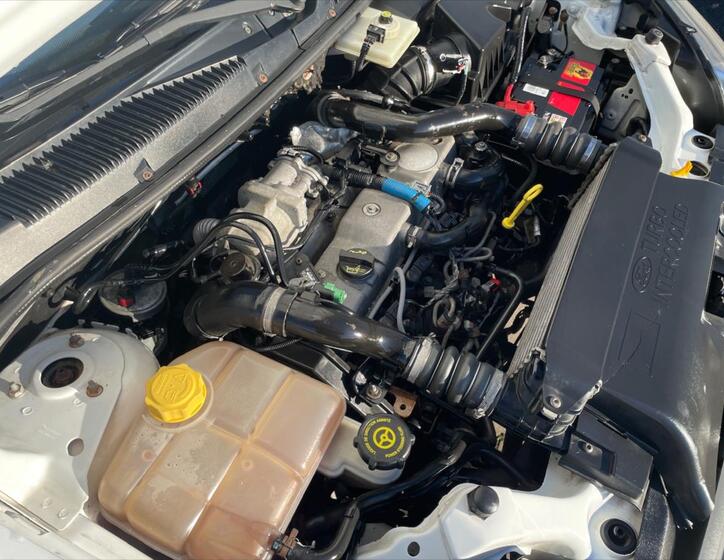Ford Transit Connect 9