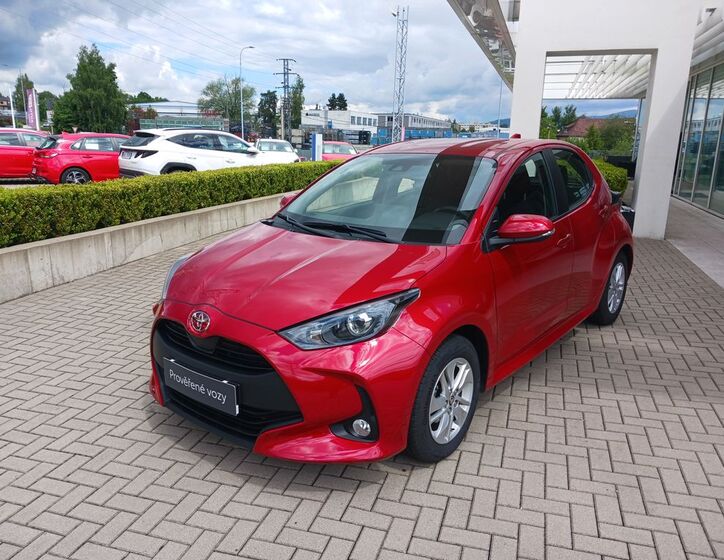 Toyota Yaris 2
