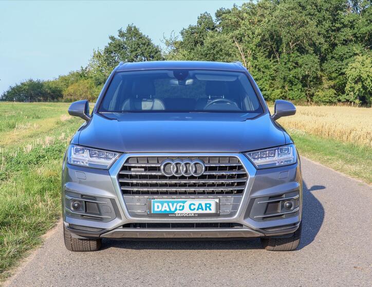 Audi Q7 2