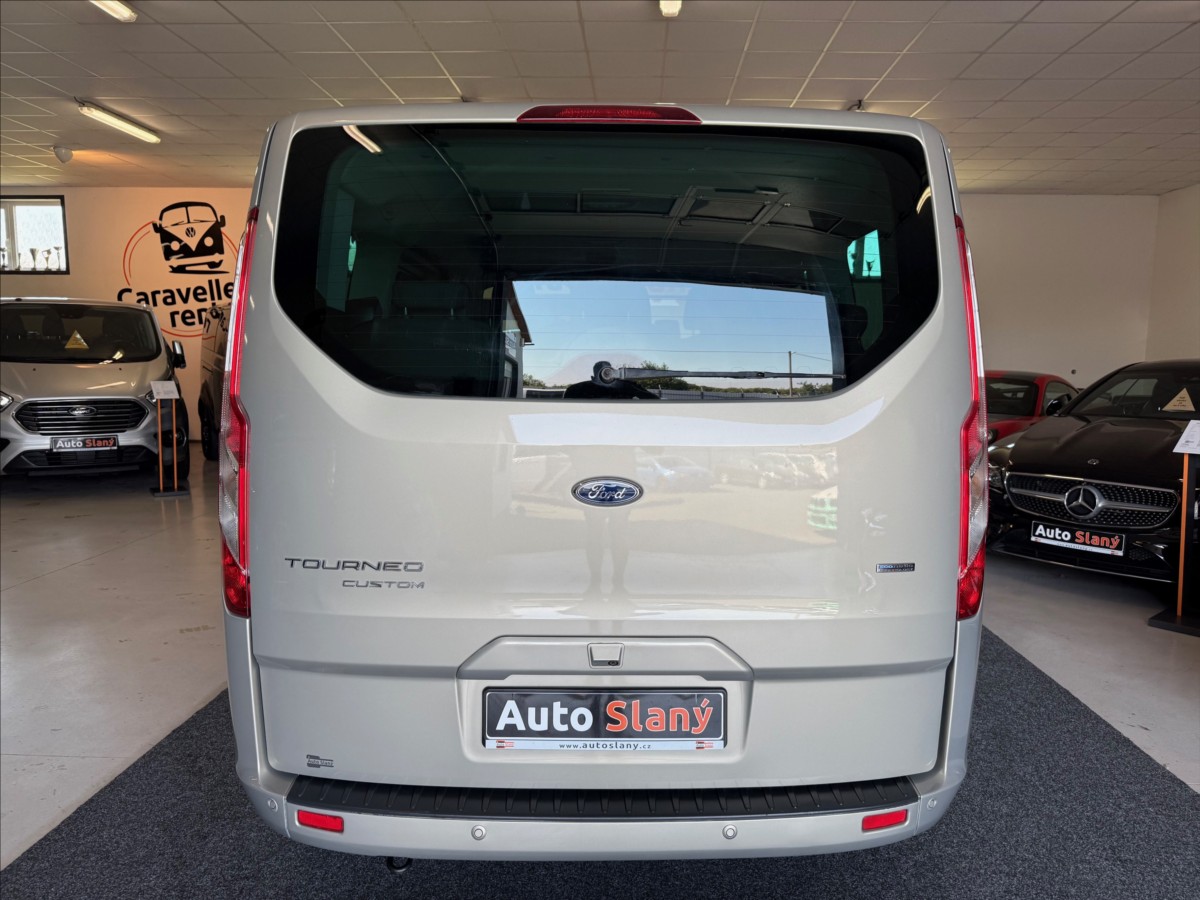 Ford Tourneo Custom