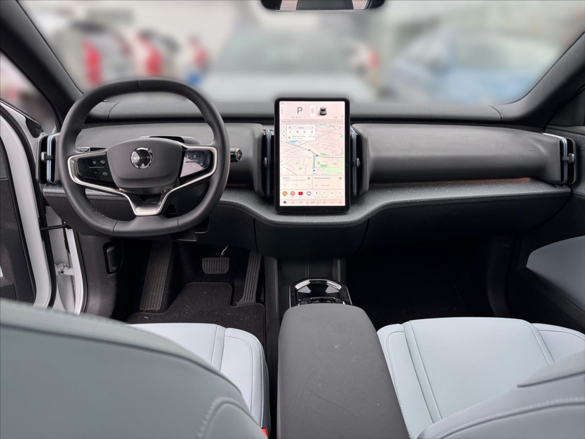 Volvo EX30