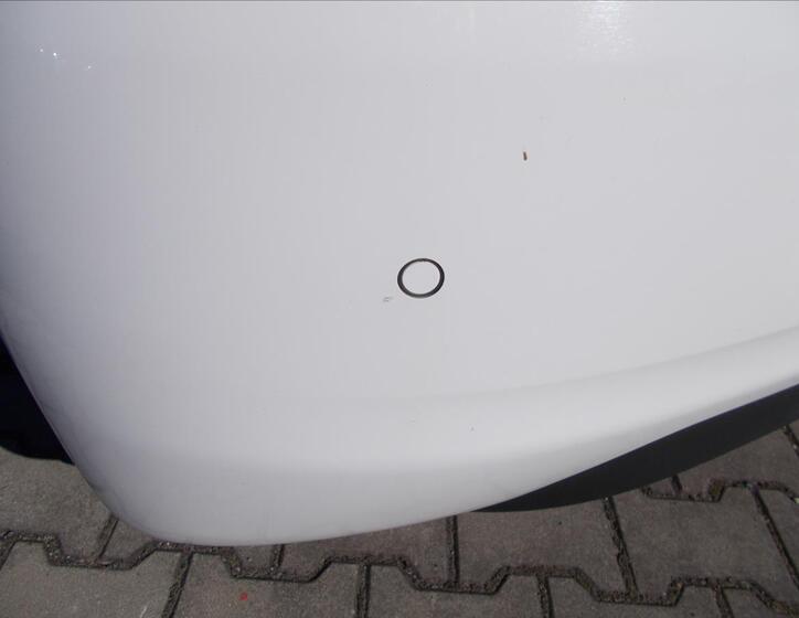 Peugeot 208 12