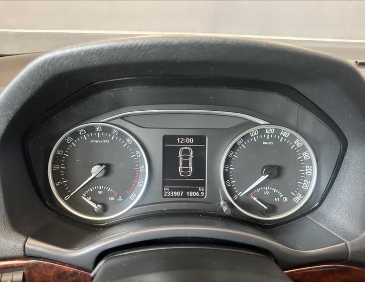 Škoda Octavia 25