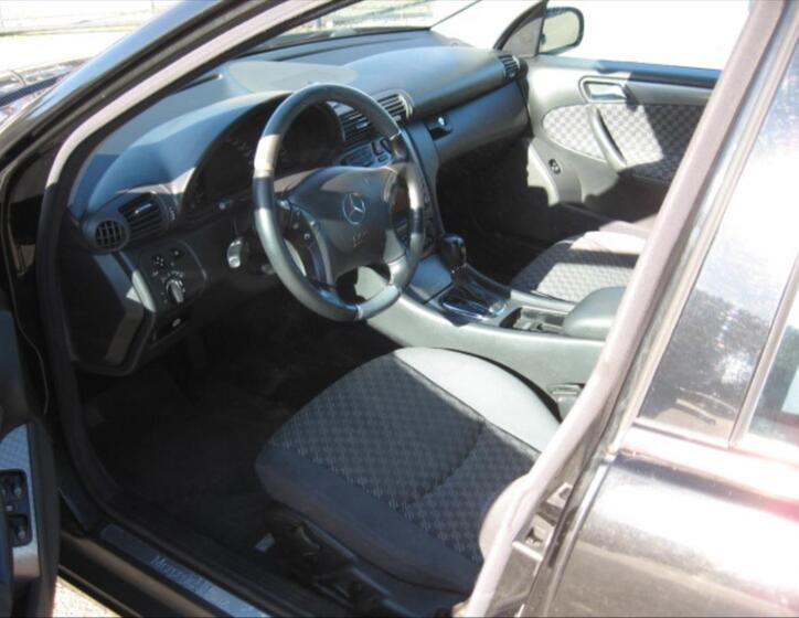 Mercedes-Benz Třídy C 7