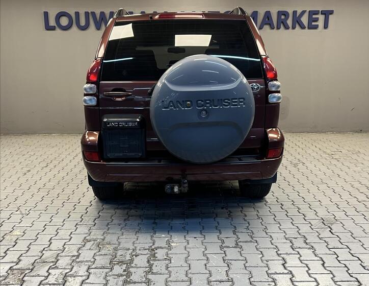 Toyota Land Cruiser 18