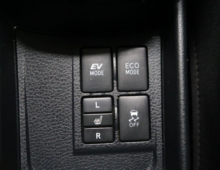 Toyota Yaris 32