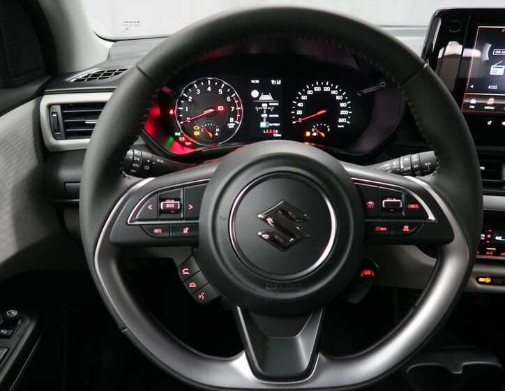 Suzuki Swift 12