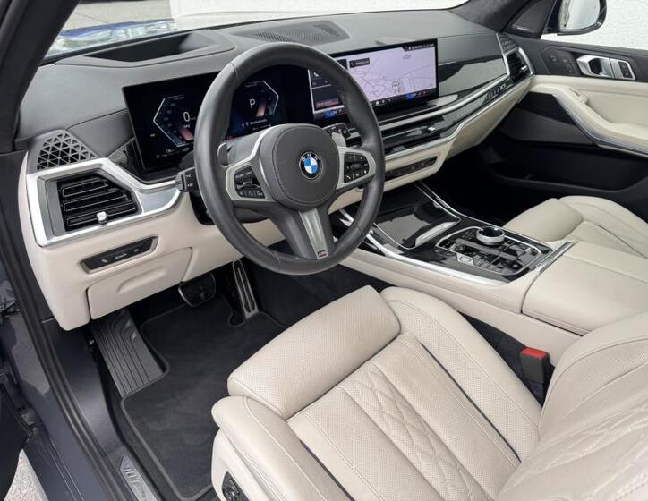 BMW X7 5