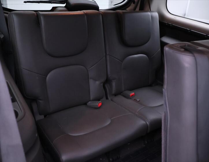 Nissan Pathfinder 14