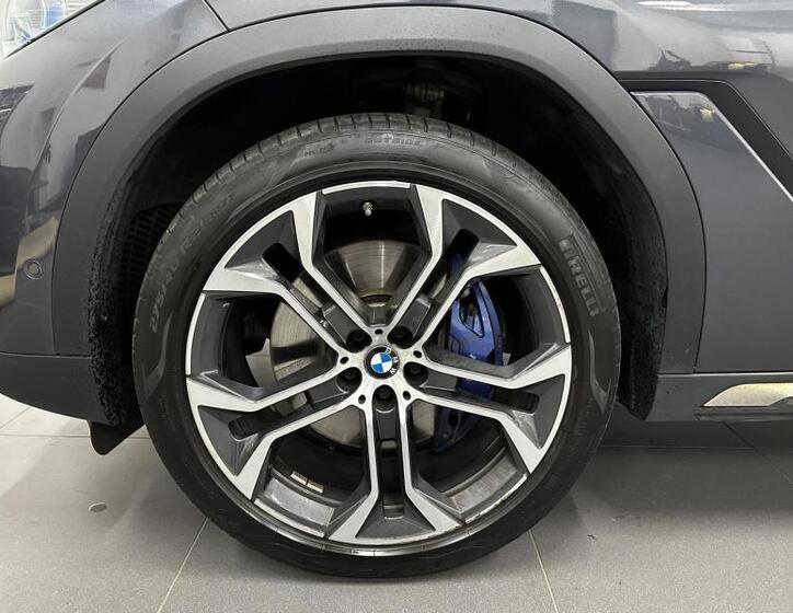 BMW X5 4