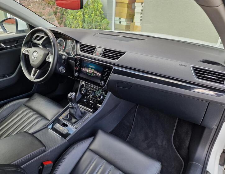 Škoda Superb 13