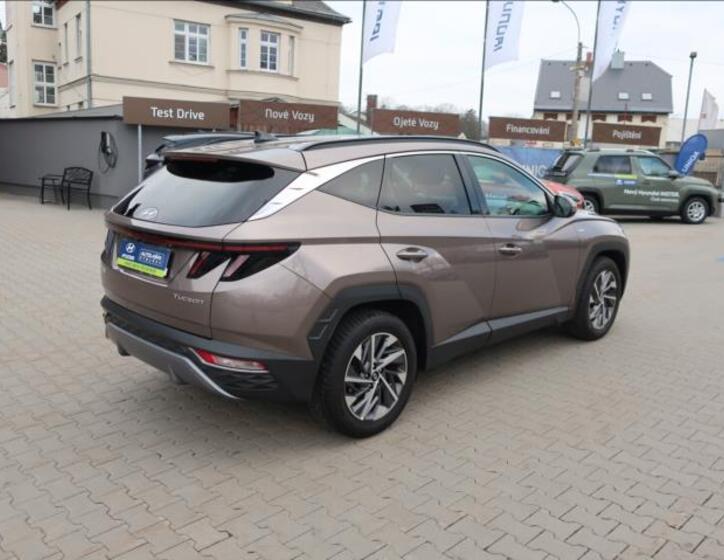 Hyundai Tucson 7