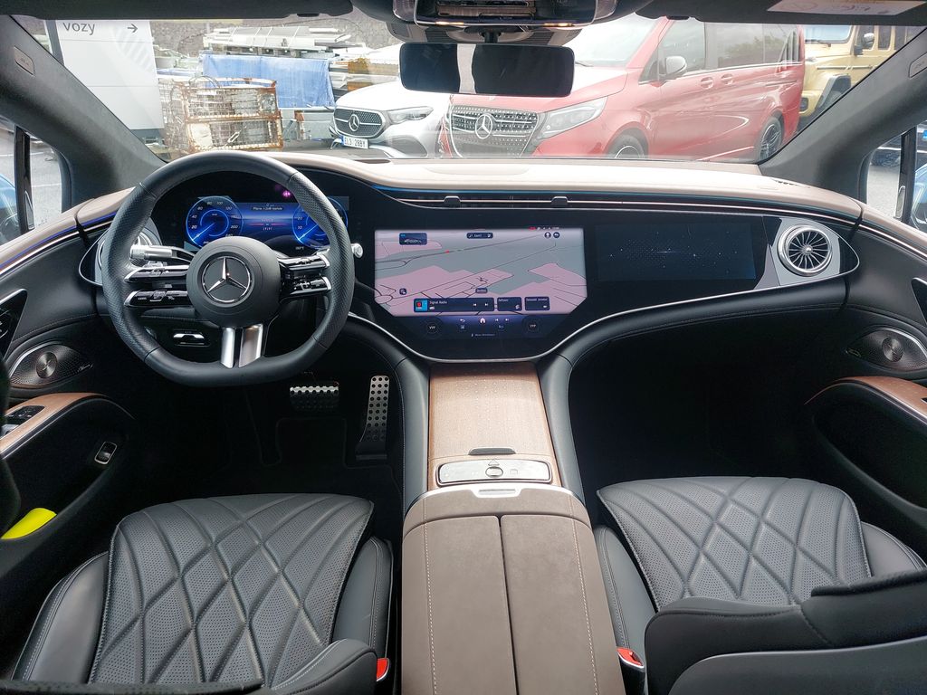 Mercedes-Benz EQS