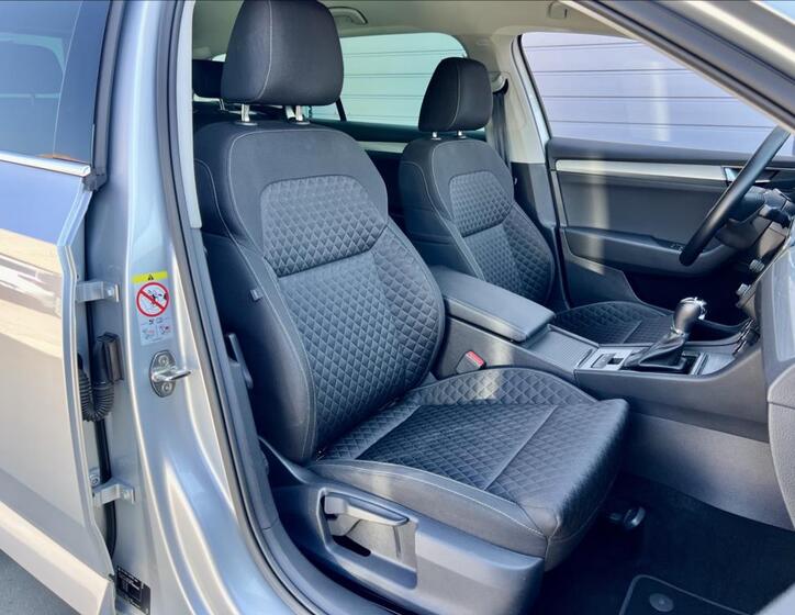 Škoda Superb 18