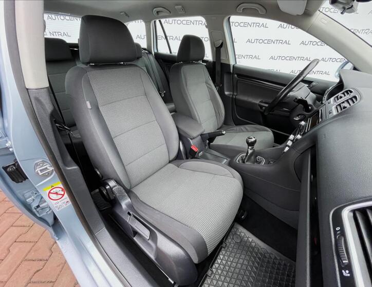 Volkswagen Golf 20