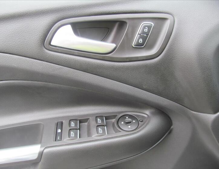 Ford Kuga 23