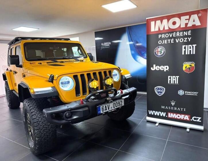 Jeep Wrangler 2