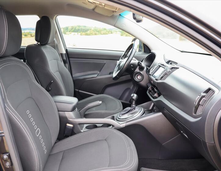 KIA Sportage 12