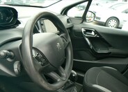 Peugeot 208 9