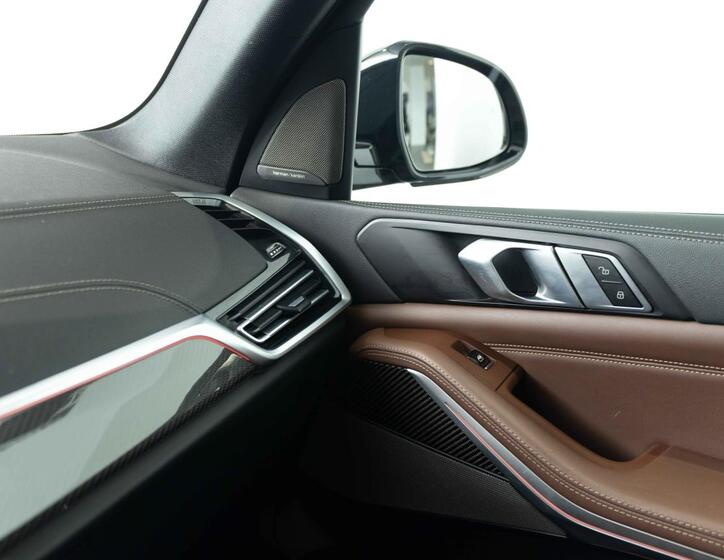 BMW X5 16