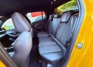 Peugeot 208 13
